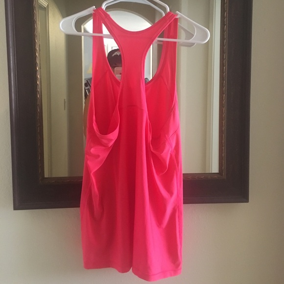 Under Armour hot pink racerback - Picture 3 of 3